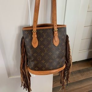 Authentic LV/ WILL TRADE FOR A TOTE